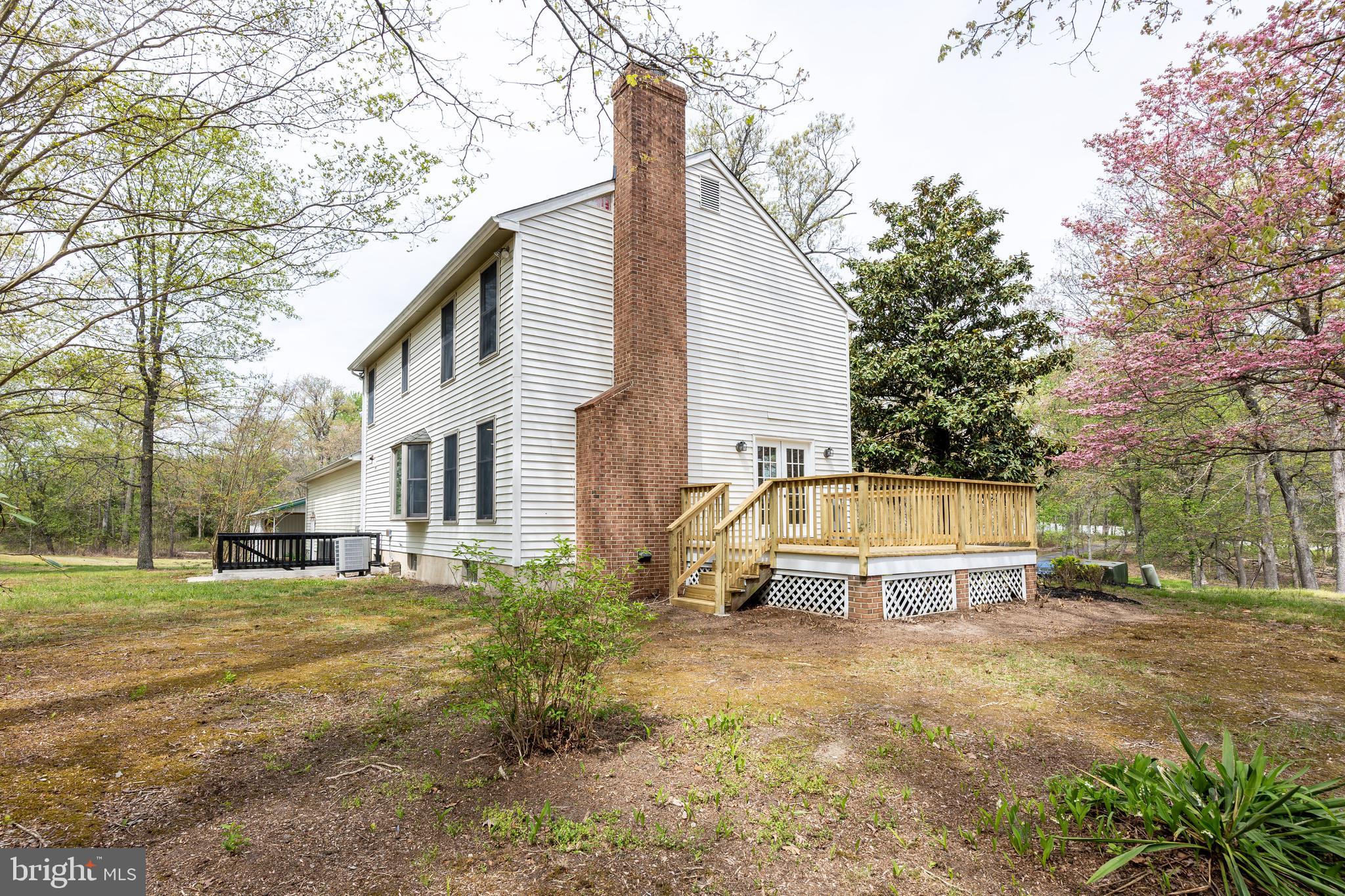 525 UPTON ROAD