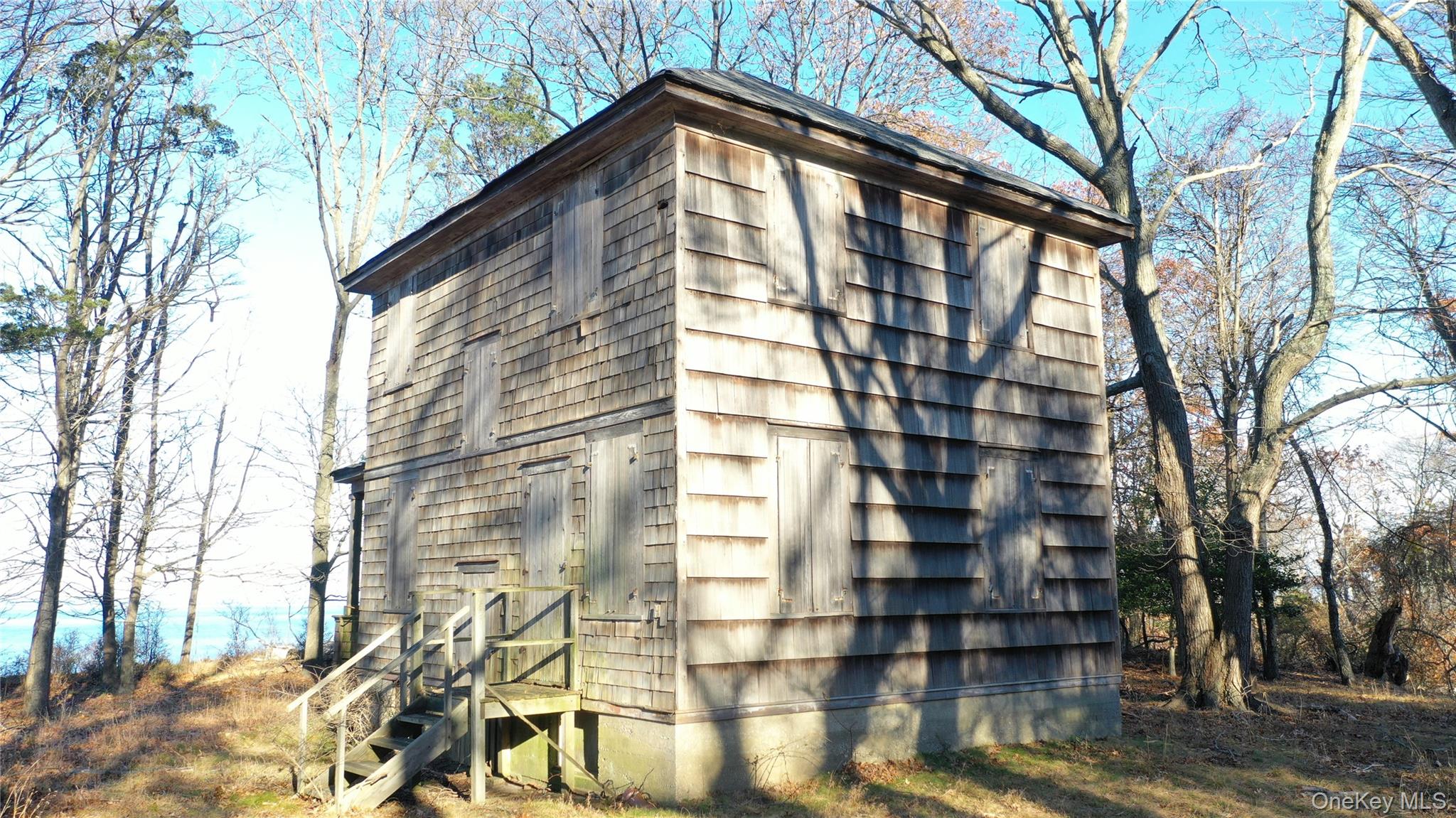 2788 N Wading River Road