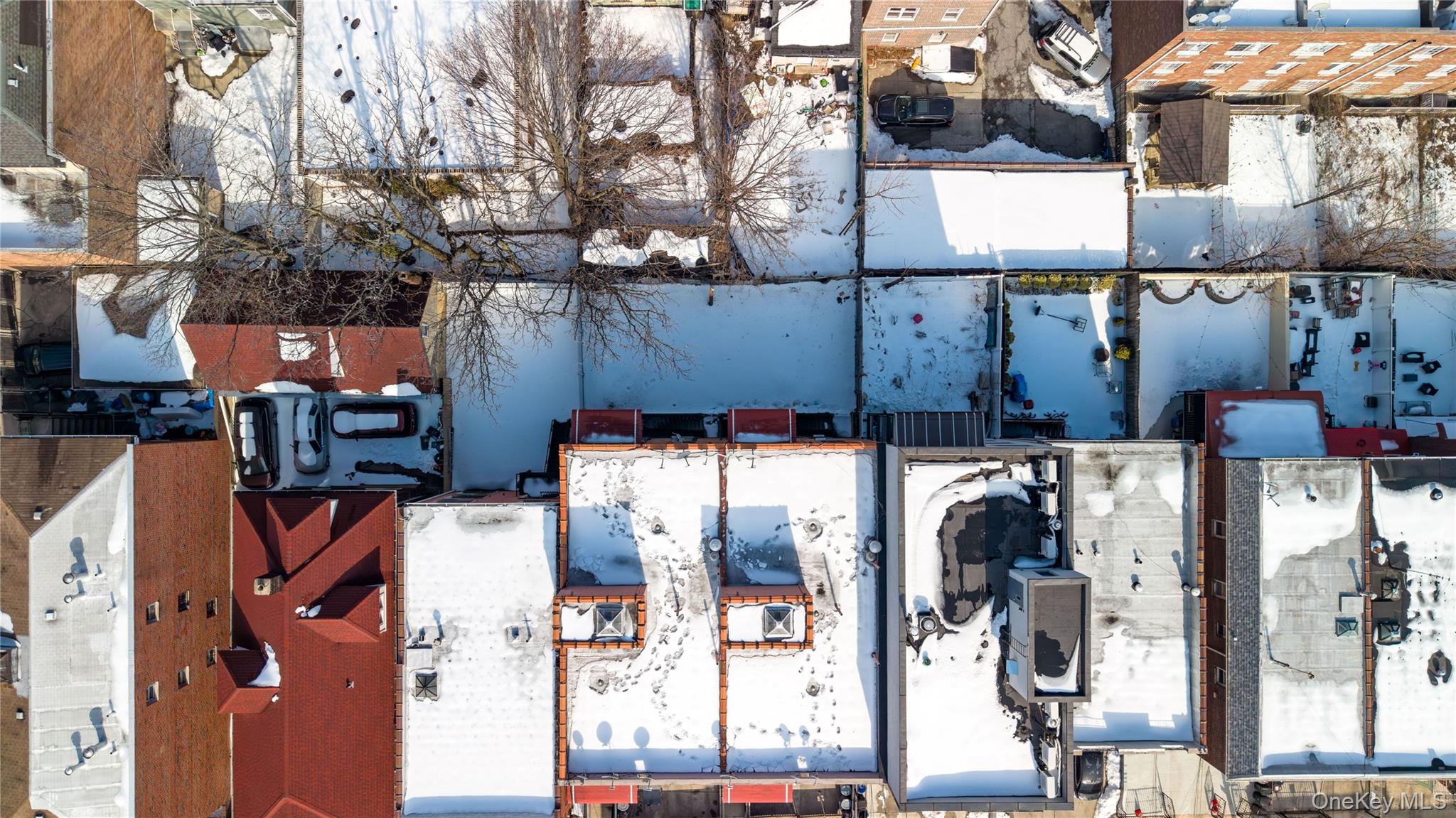 5611 Van Cleef Street