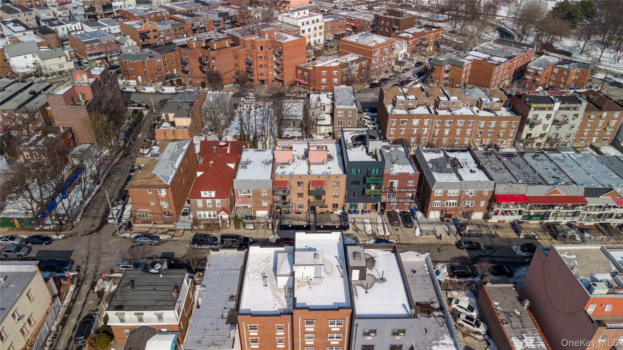 5611 Van Cleef Street