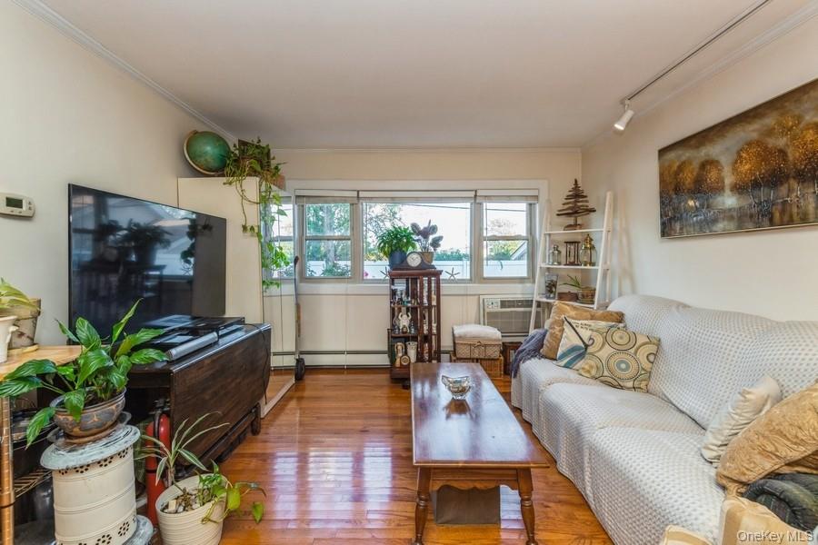 4 Rose Street 7, C-1