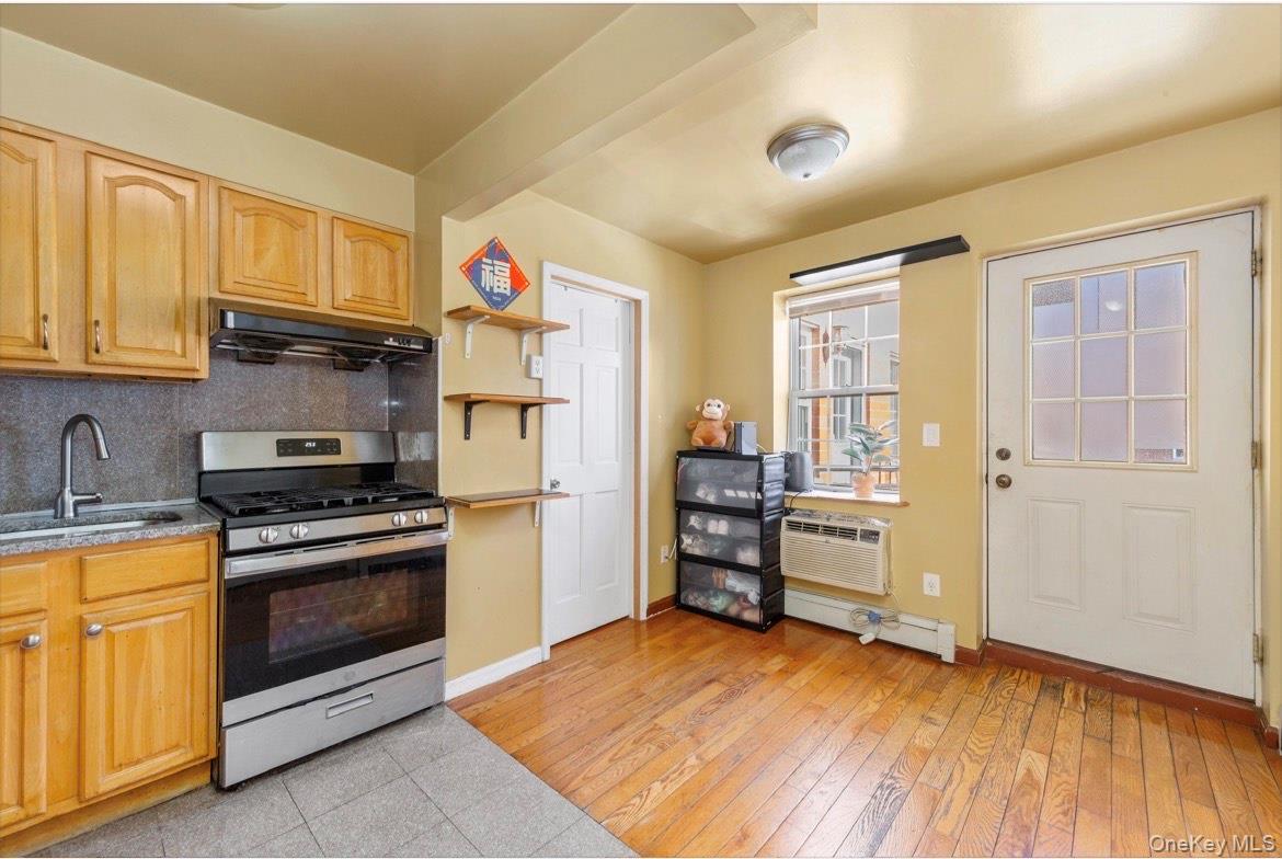 13939 35th Avenue 4E