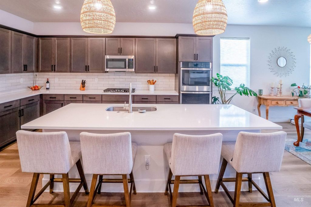 Photo of 5427 S Scandia Avenue, Meridian, ID 83642 (MLS # 98975300)