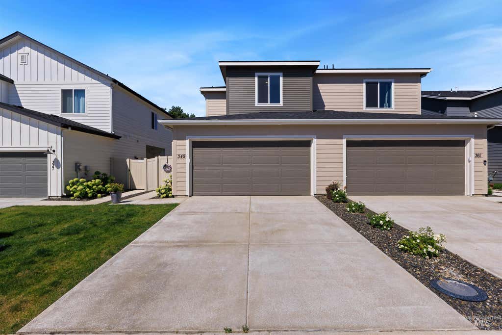 Photo of 349 N Stone Canyon Ln, Star, ID 83669 (MLS # 98994459)