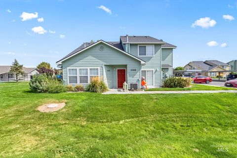 Photo of 1322 N Wildwood Way, Boise, ID 83713 (MLS # 98962452)