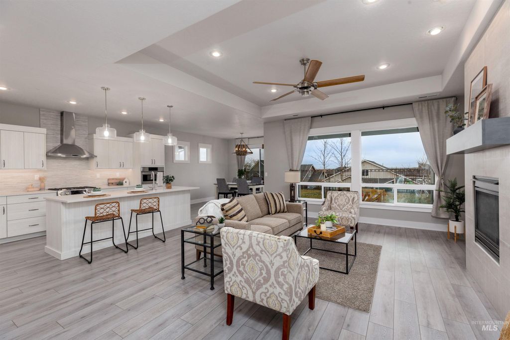 Photo of 1618 W Tenzing St, Nampa, ID 83686 (MLS # 98982391)