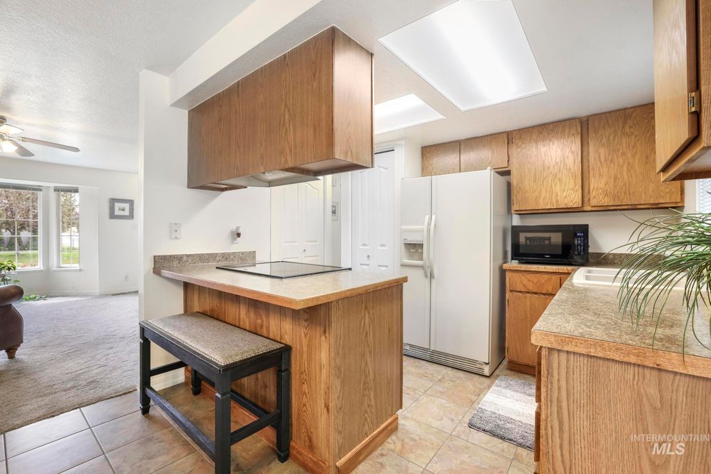 Photo of 1260 N Blake Street, Twin Falls, ID 83301 (MLS # 98986719)