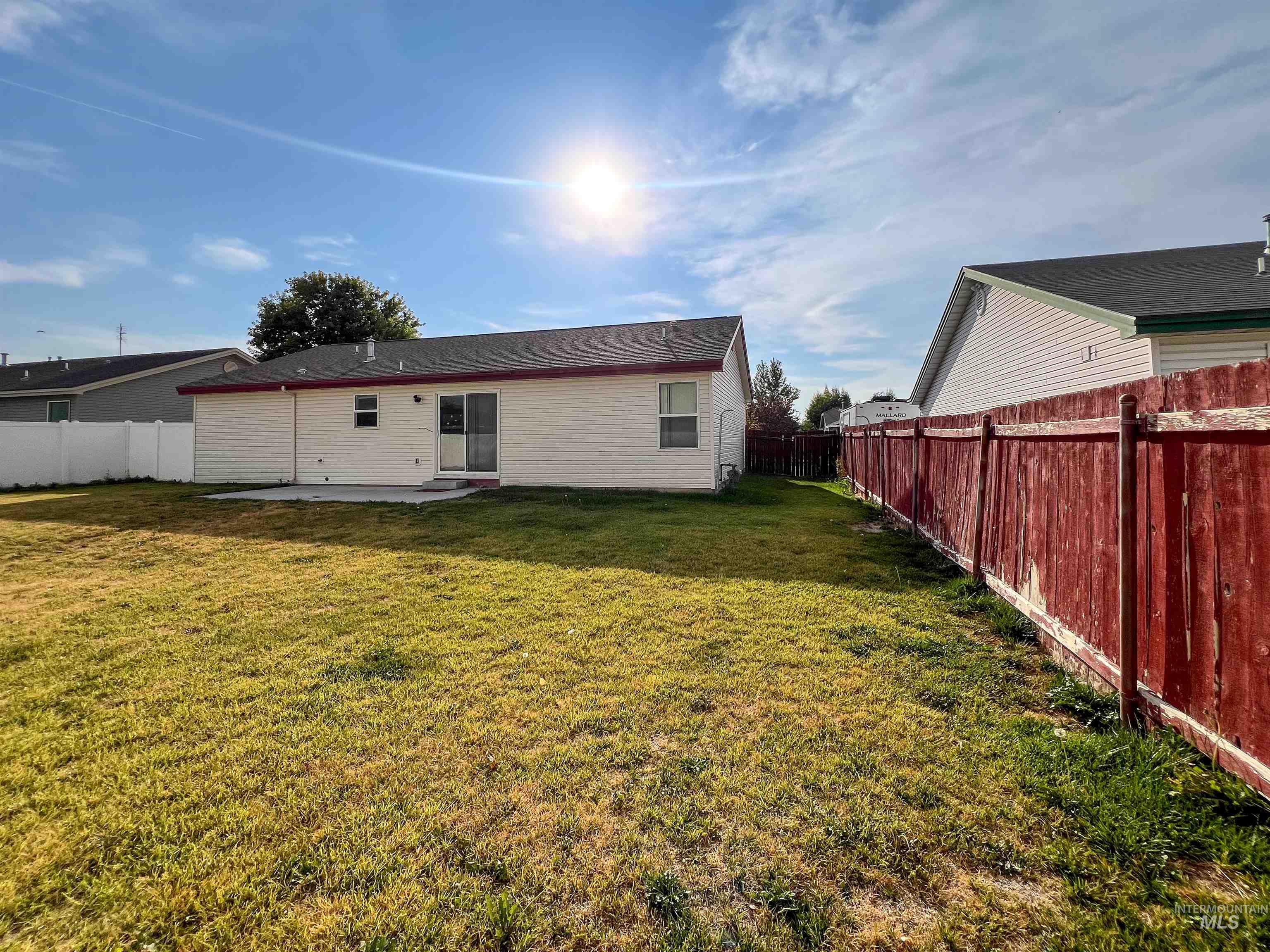 Twin Falls, Idaho 83301, United States, 3 Bedrooms Bedrooms, ,2 BathroomsBathrooms,Residential,Pending,41059