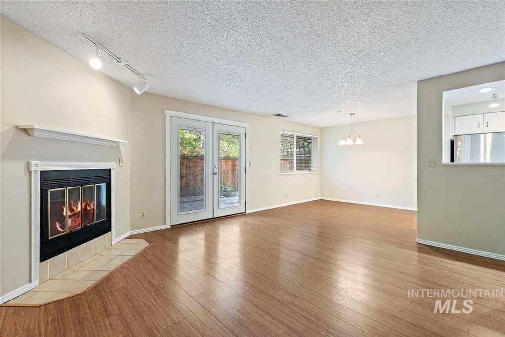Photo of 3611 S Gekeler Lane #124, Boise, ID 83706 (MLS # 98996125)