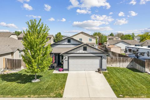 Photo of 11670 Cambria St, Caldwell, ID 83605 (MLS # 98985790)