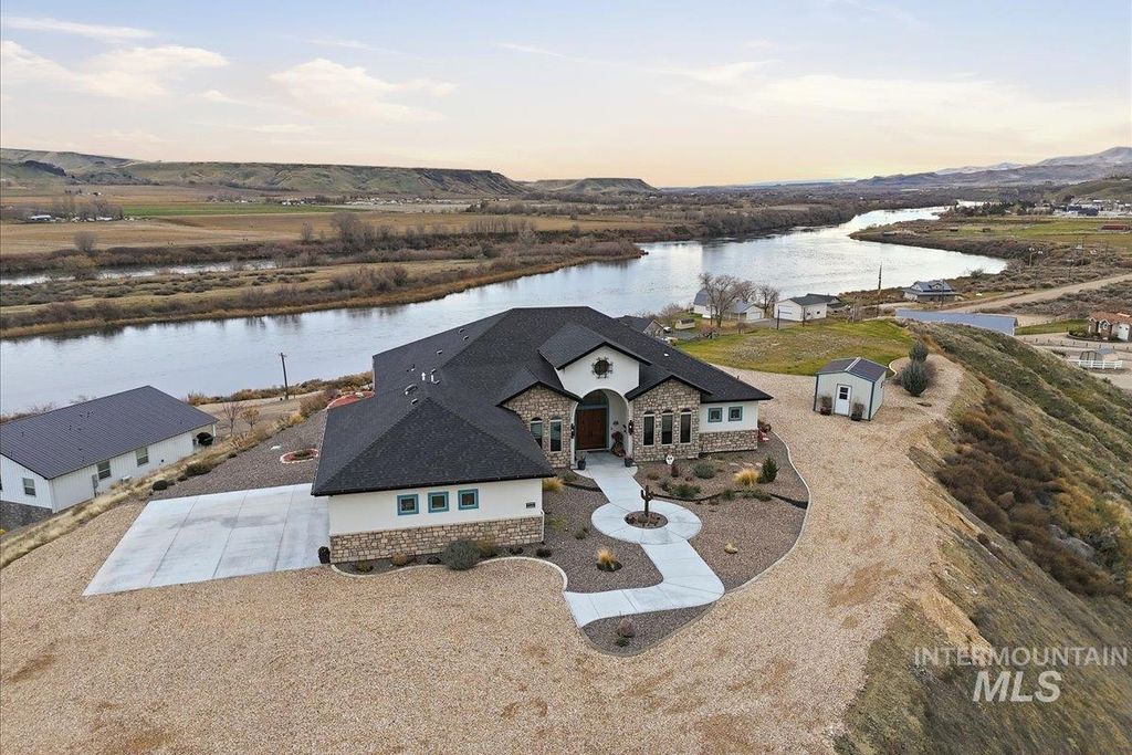 Photo of 8065 Moonshine Ln, Marsing, ID 83639 (MLS # 98984726)