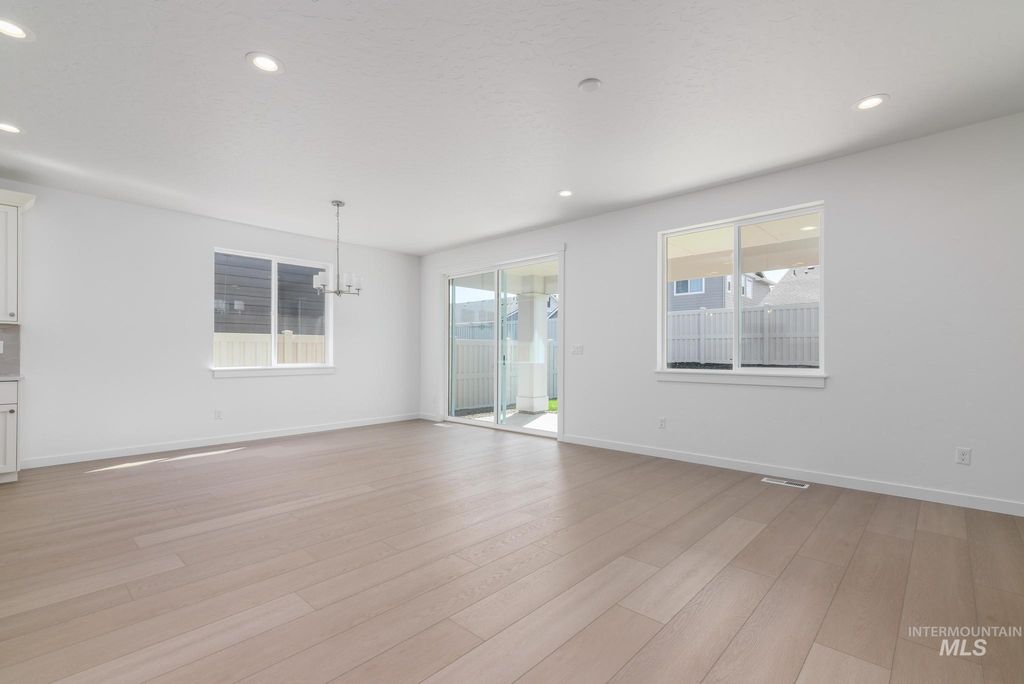 Photo of 14879 Brown Pelican St, Caldwell, ID 83607 (MLS # 98975075)