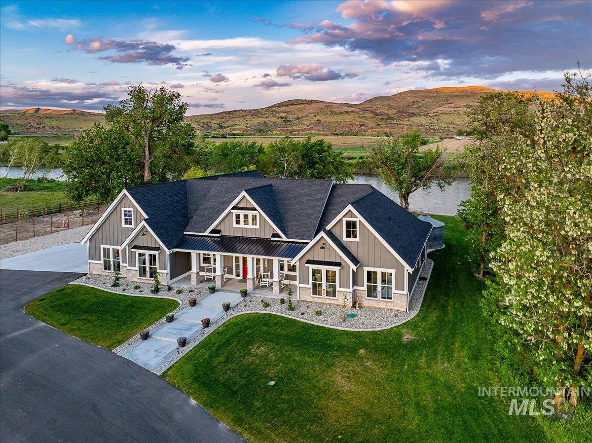 3800 Birch Lane