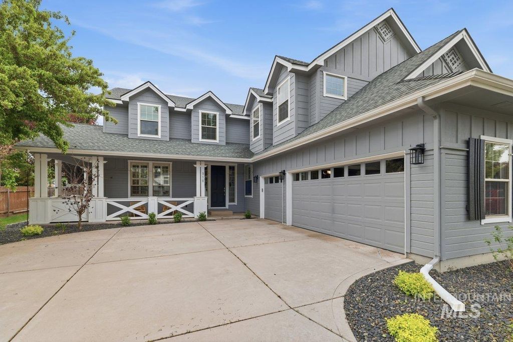 Photo of 918 N Caledonia Place, Eagle, ID 83616 (MLS # 98983447)