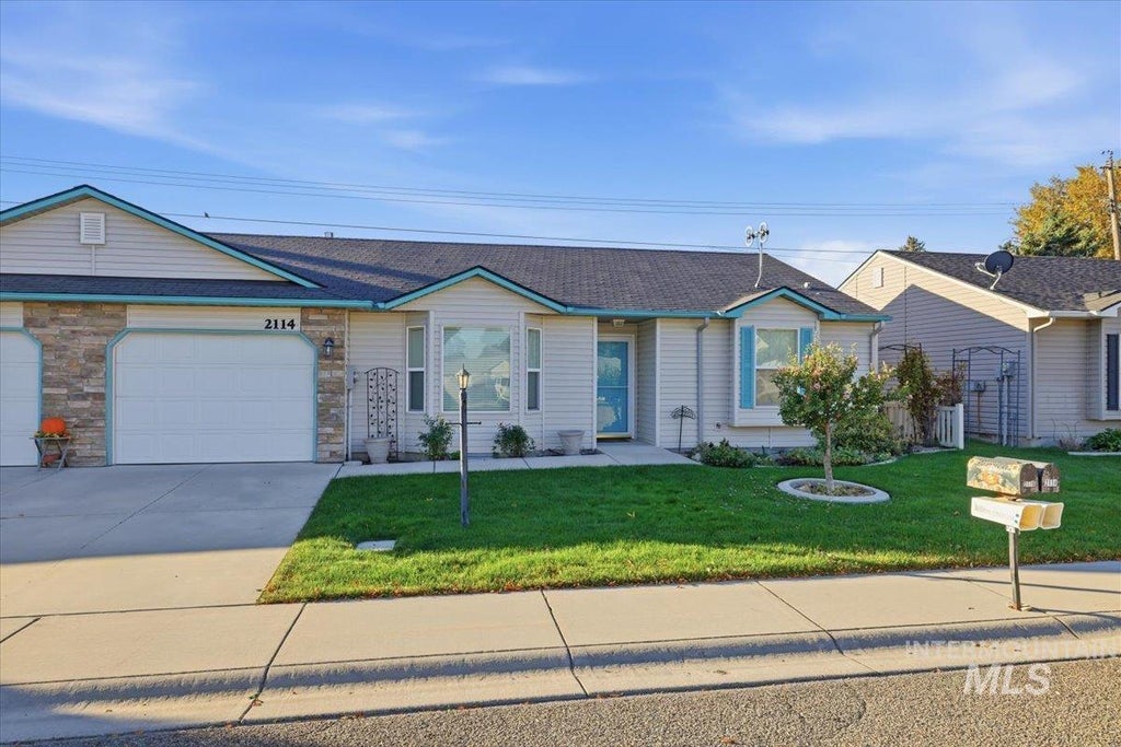 Photo of 2114 Alder Dr, Caldwell, ID 83605 (MLS # 99004250)