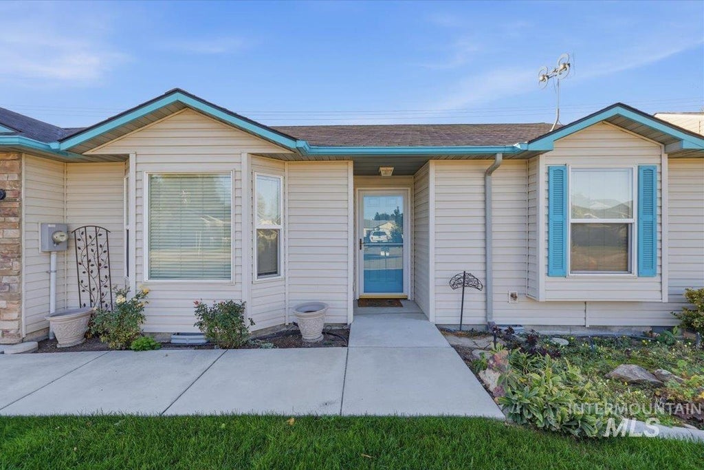 Photo of 2114 Alder Dr, Caldwell, ID 83605 (MLS # 99004250)