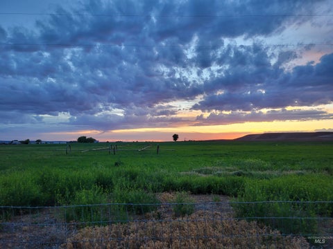 Photo of 1609 Ruby Ln (Lot 6) LN, Emmett, ID 83617 (MLS # 98996508)