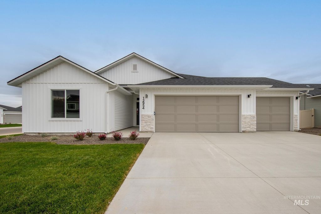 Photo of 7472 S Menzingers Ave, Meridian, ID 83642 (MLS # 98973328)