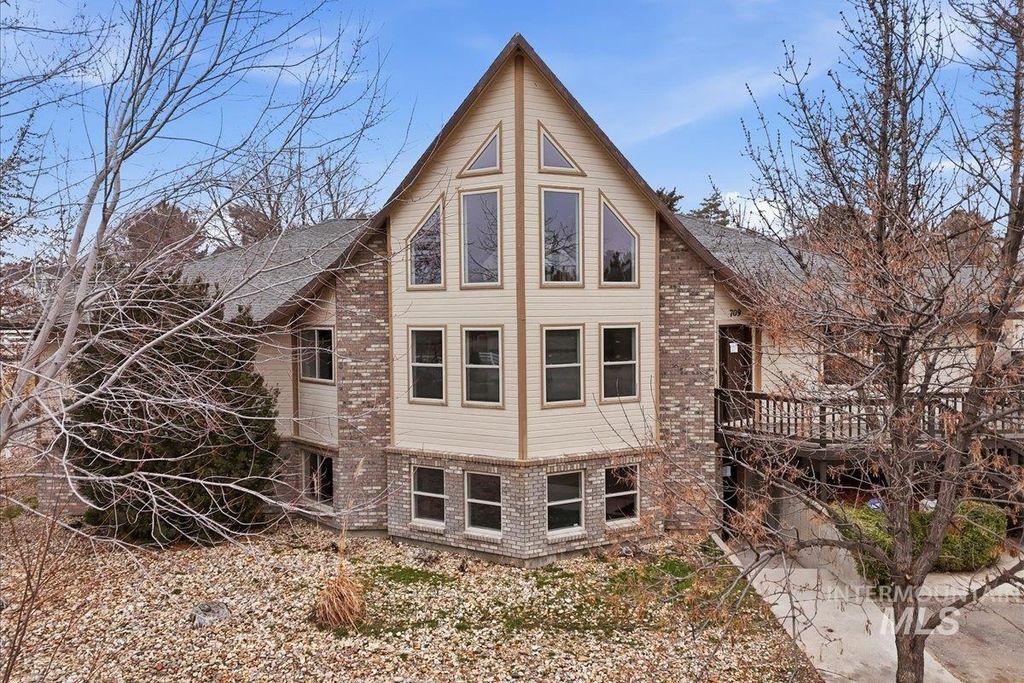 Photo of 709 Sherry Rd, Nampa, ID 83686 (MLS # 98975304)