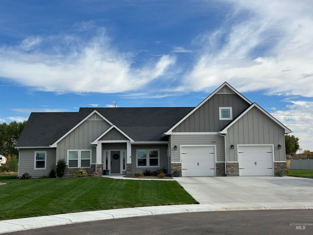 Photo of 4007 E Briggs Ct, Nampa, ID 83686 (MLS # 98993013)