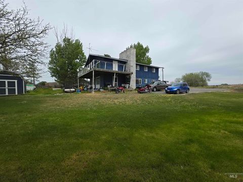 Photo of 31 S 100 W, Jerome, ID 83338 (MLS # 98986282)