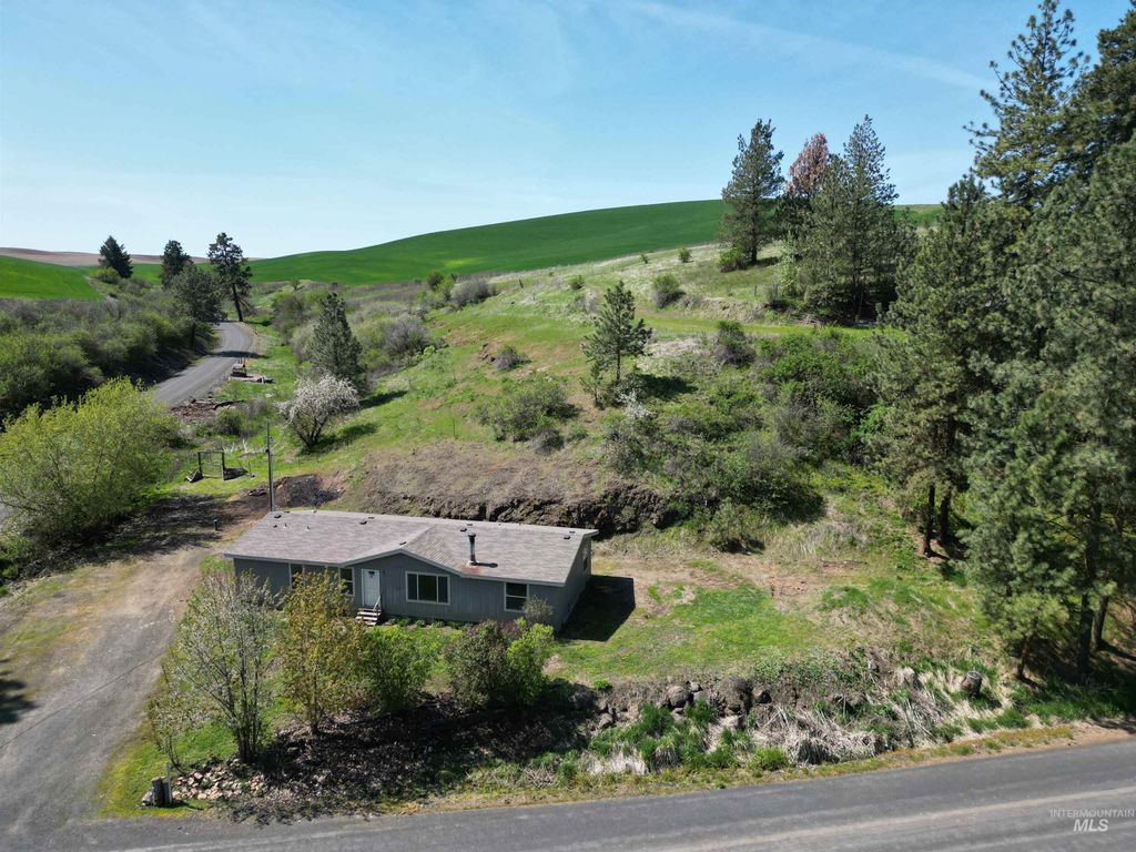 Photo of 32178 South Rd, Kendrick, ID 83537 (MLS # 98945963)