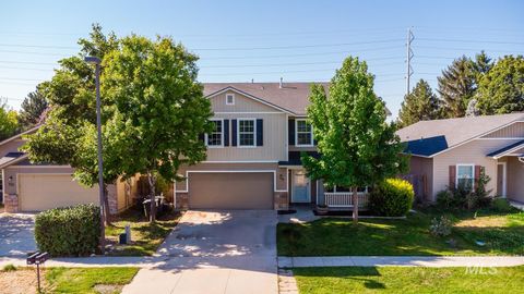 733 W Ramsbrook St Meridian ID 83646