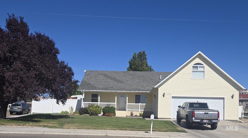 Photo of 2480 W. 9th Street, Weiser, ID 83672 (MLS # 98991320)