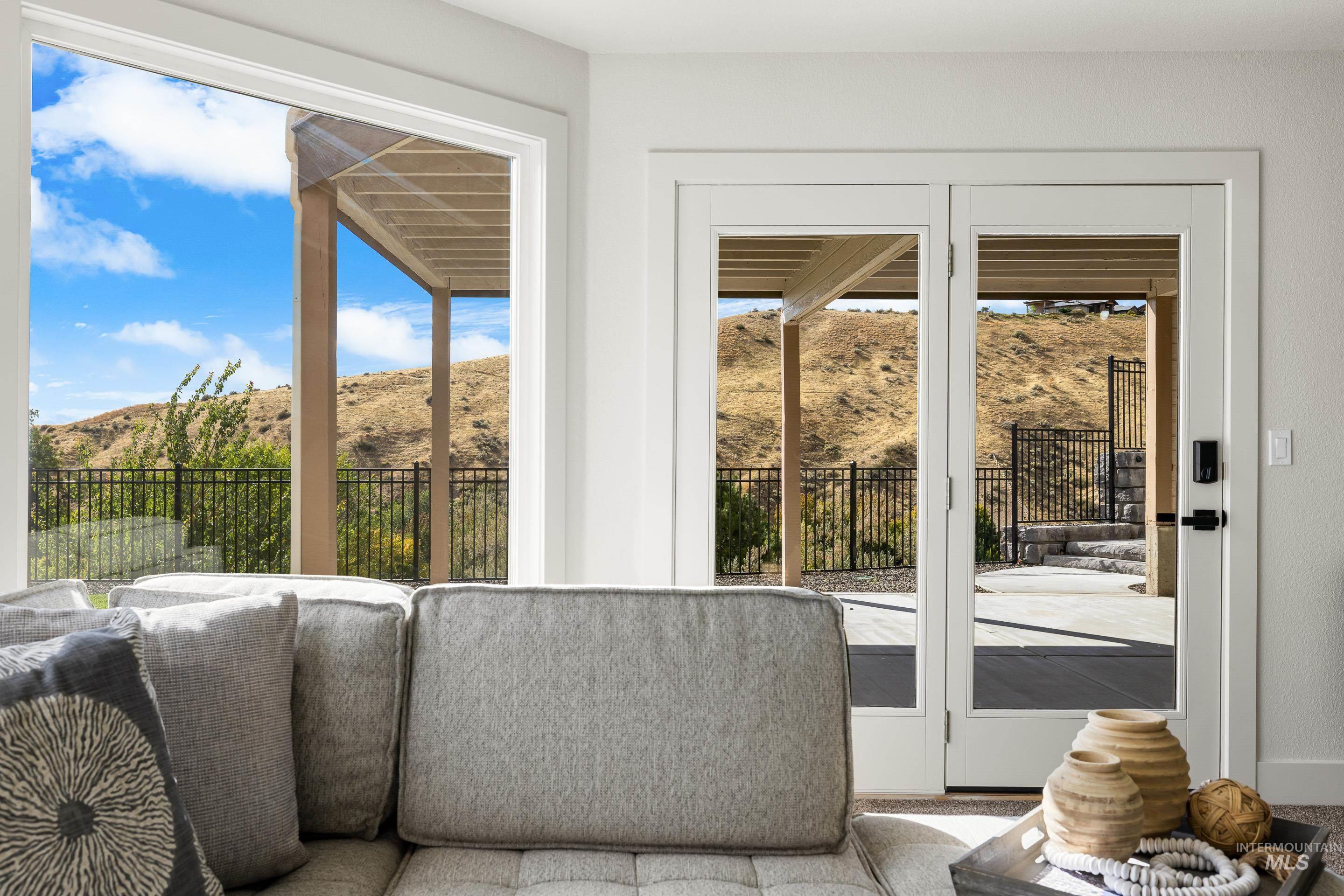 Entryway with a mountain view
