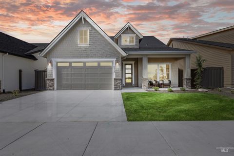 Photo of 934 E Escalation St, Meridian, ID 83642 (MLS # 98981016)
