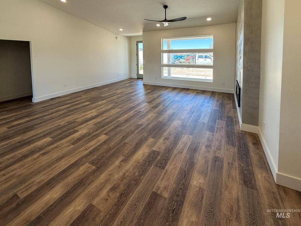 Photo of 1419 Cardon Court, Rupert, ID 83350 (MLS # 98986613)