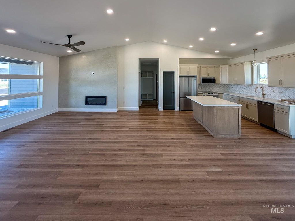 Photo of 1419 Cardon Court, Rupert, ID 83350 (MLS # 98986613)