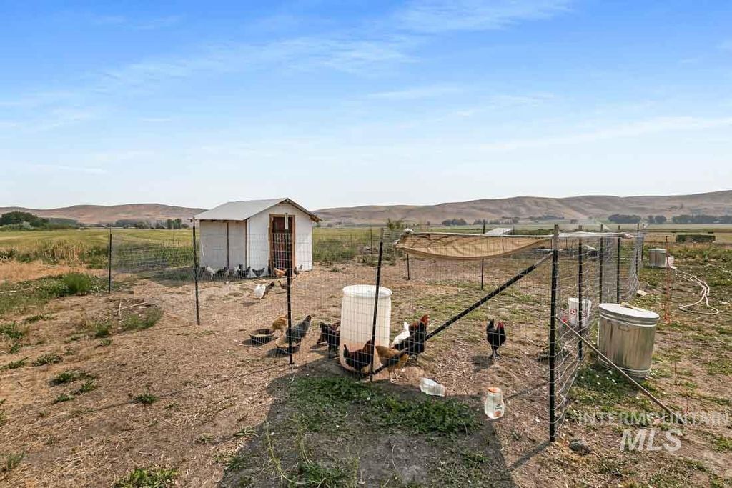 Photo of 148 Glascock, Weiser, ID 83672 (MLS # 98975625)