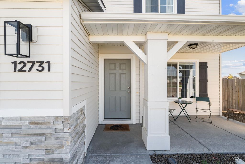 Photo of 12731 Sondra St, Caldwell, ID 83607 (MLS # 98971311)