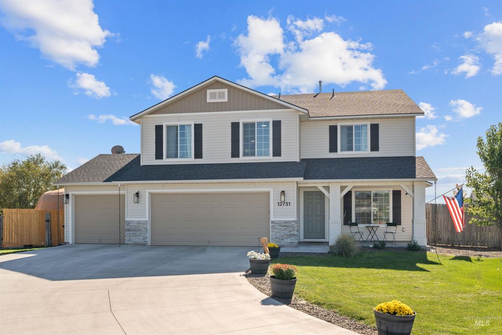 Photo of 12731 Sondra St, Caldwell, ID 83607 (MLS # 98971311)