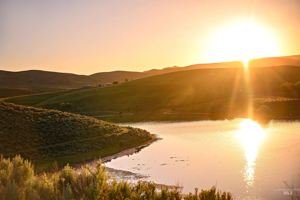 Photo of 1190 Devils Elbow Road, Weiser, ID 83672 (MLS # 98950269)