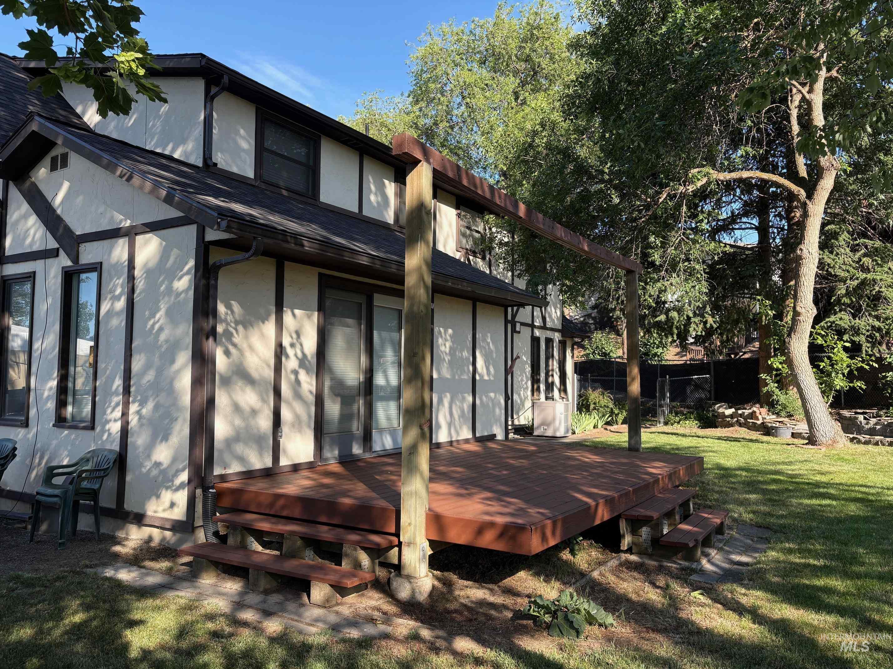 354 W. Syringa Ct