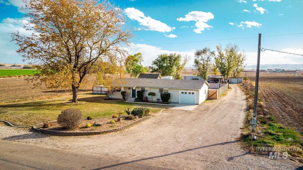 Photo of 29339 Dixie Rd, Parma, ID 83660 (MLS # 98966865)