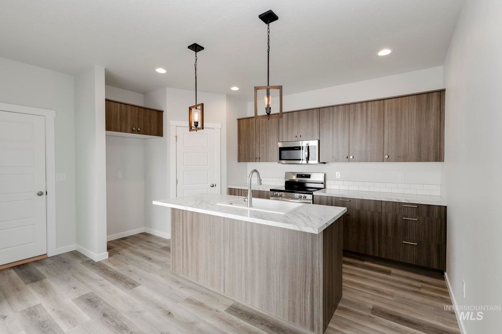 Photo of 2930 E Boulder Basin Dr, Kuna, ID 83634 (MLS # 98968375)