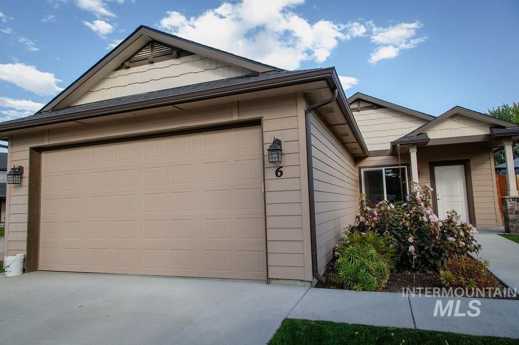 Photo of 6 N Spiceland Pl, Nampa, ID 83687 (MLS # 98964324)