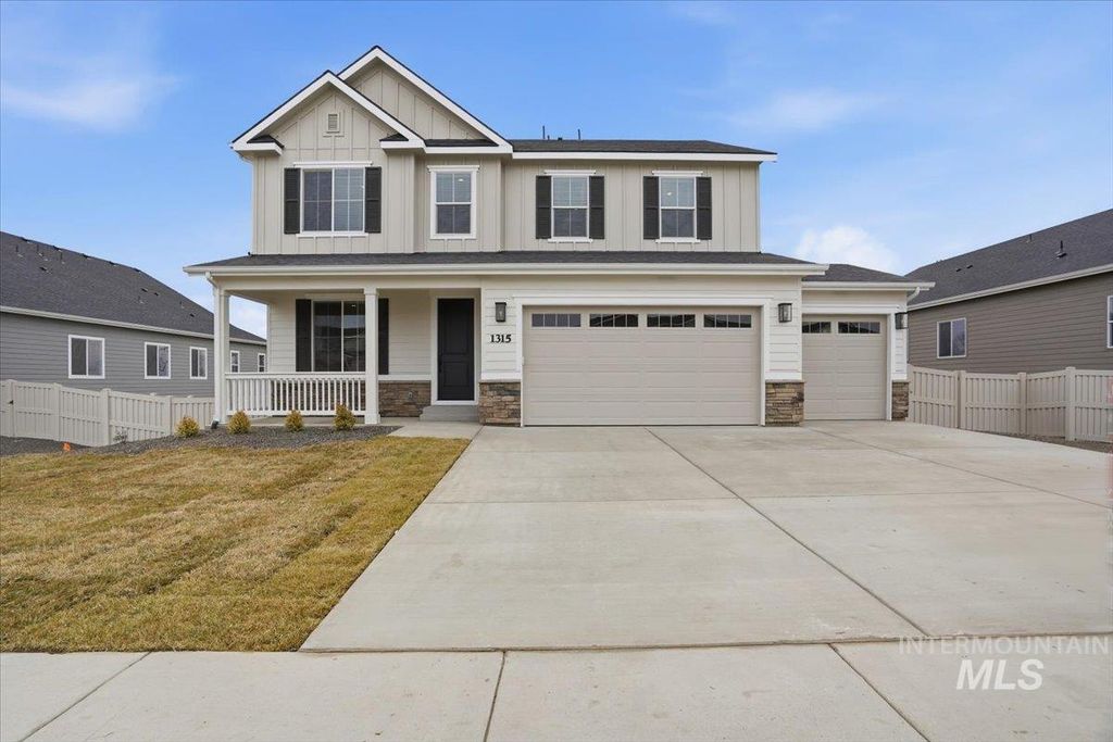 Photo of 1315 White Cliffs St, Middleton, ID 83644 (MLS # 98973747)