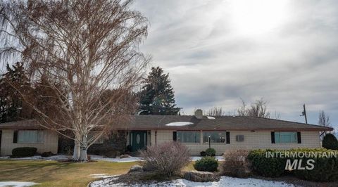 549 W 800 South Burley ID 83318