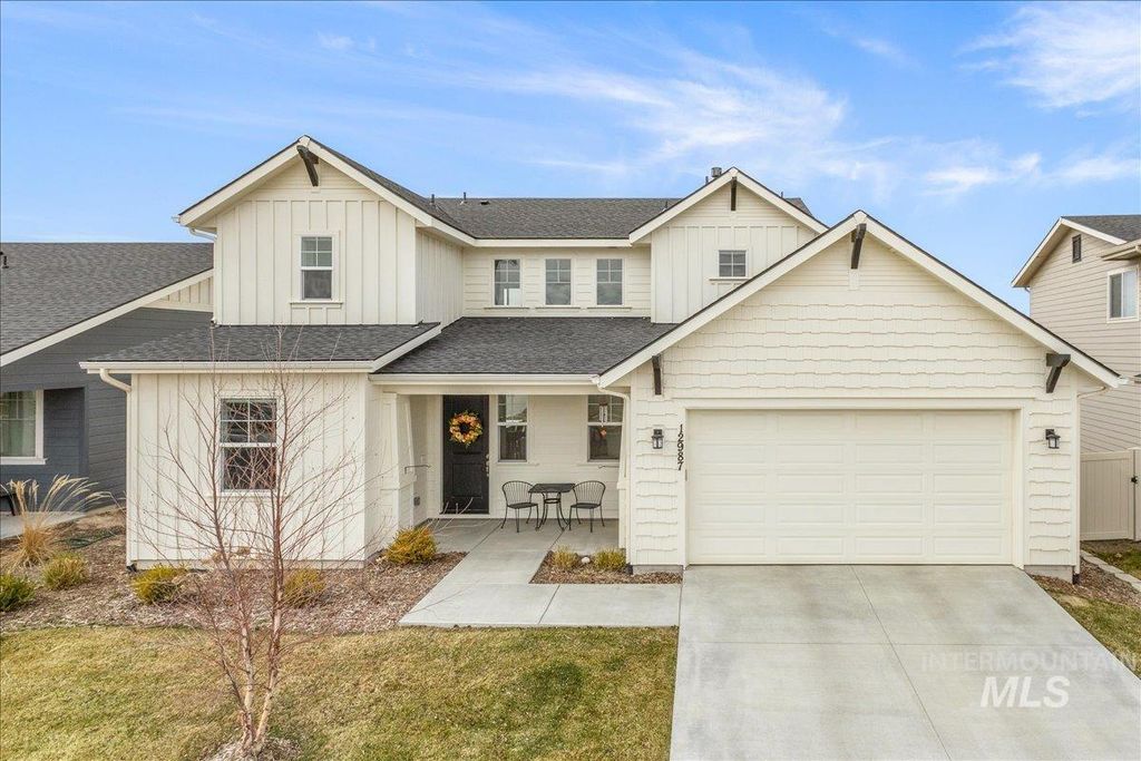 Photo of 12987 S Nuova Way, Nampa, ID 83686 (MLS # 98975335)