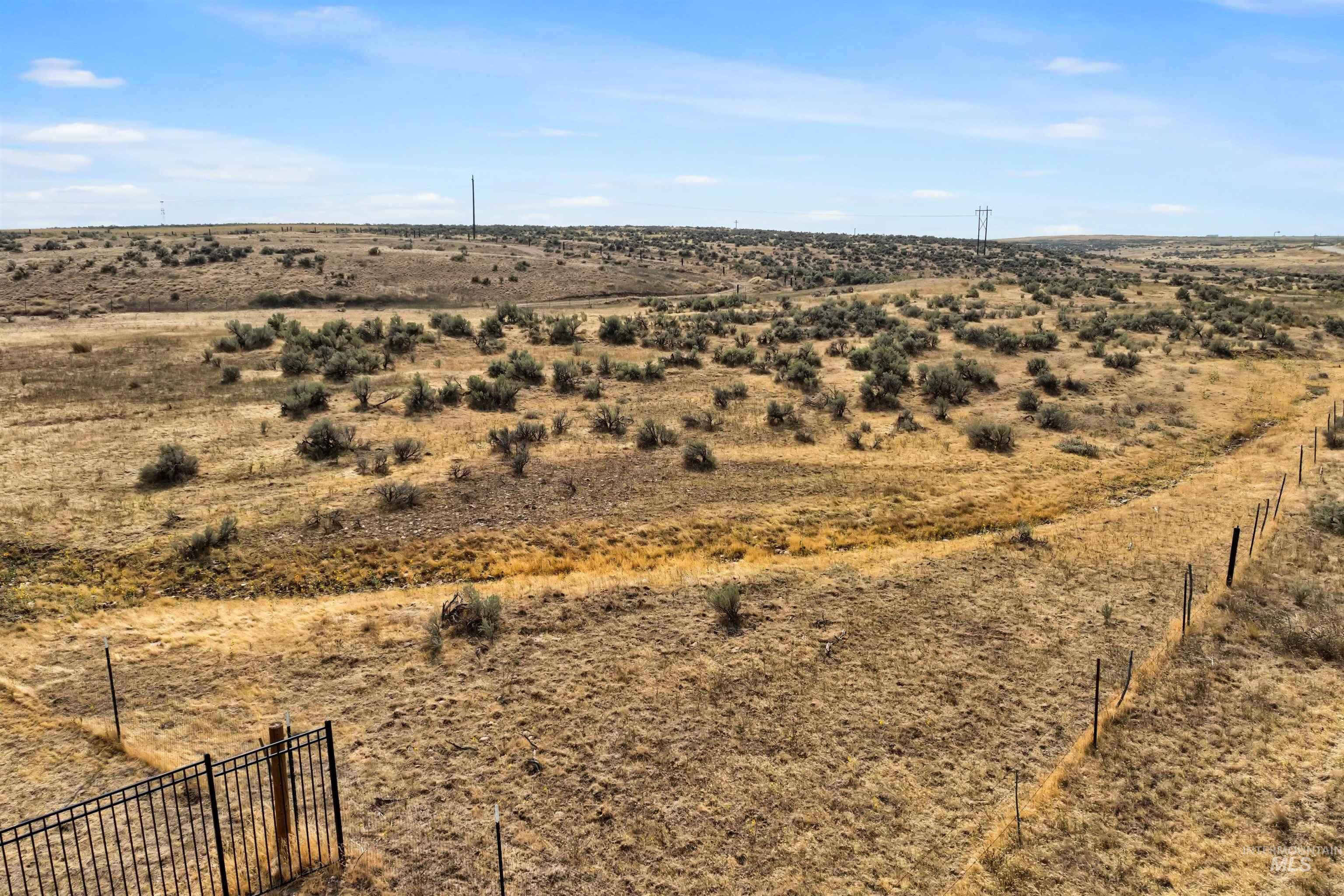 8829 E Blacks Creek Road