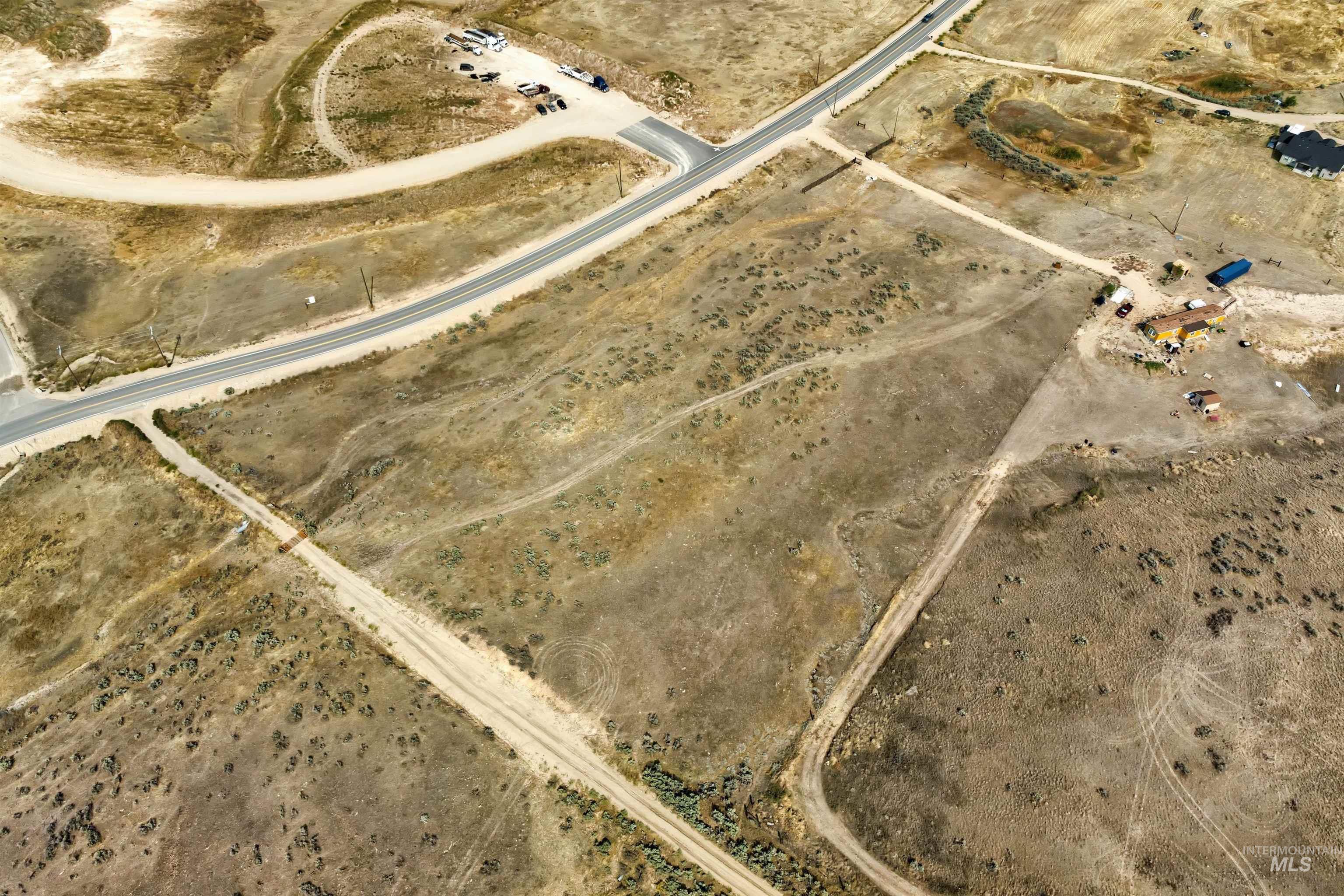 8829 E Blacks Creek Road