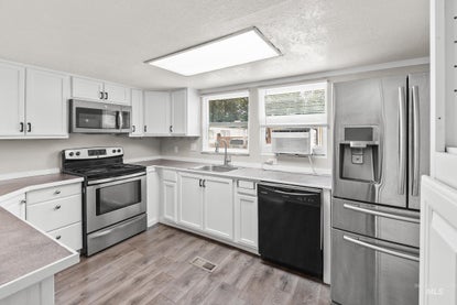 4620 N Pierce Park Ln – Investment Home