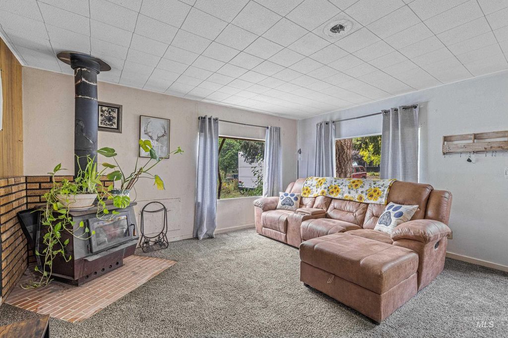 Photo of 620 S Main Street, Riggins, ID 83549 (MLS # 98960128)