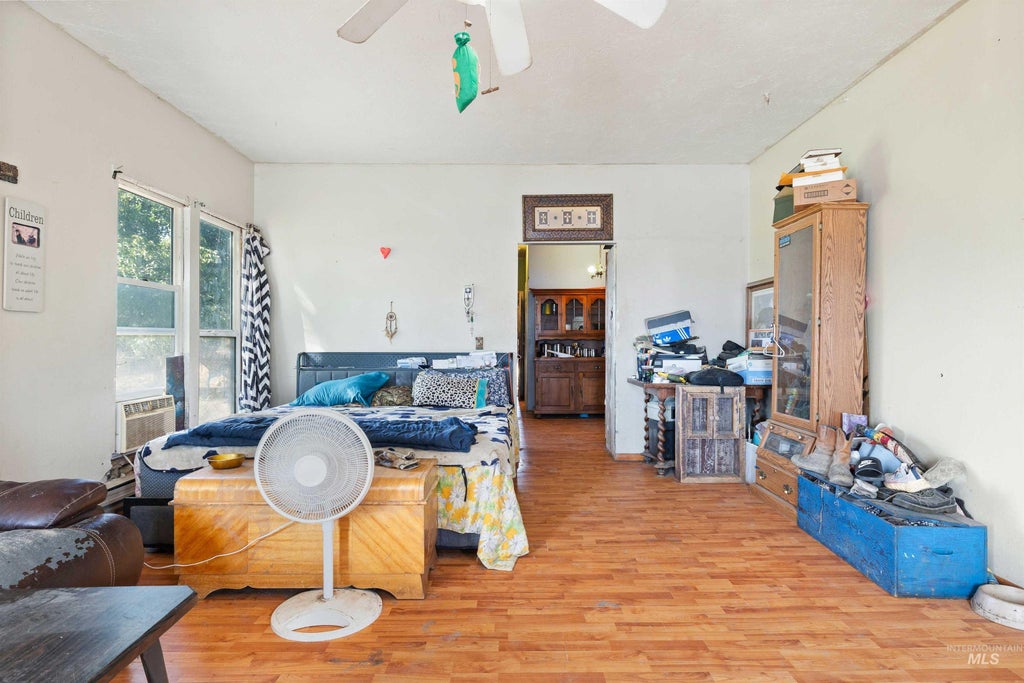 Photo of 131 W Spring Street, Hagerman, ID 83332 (MLS # 99000759)
