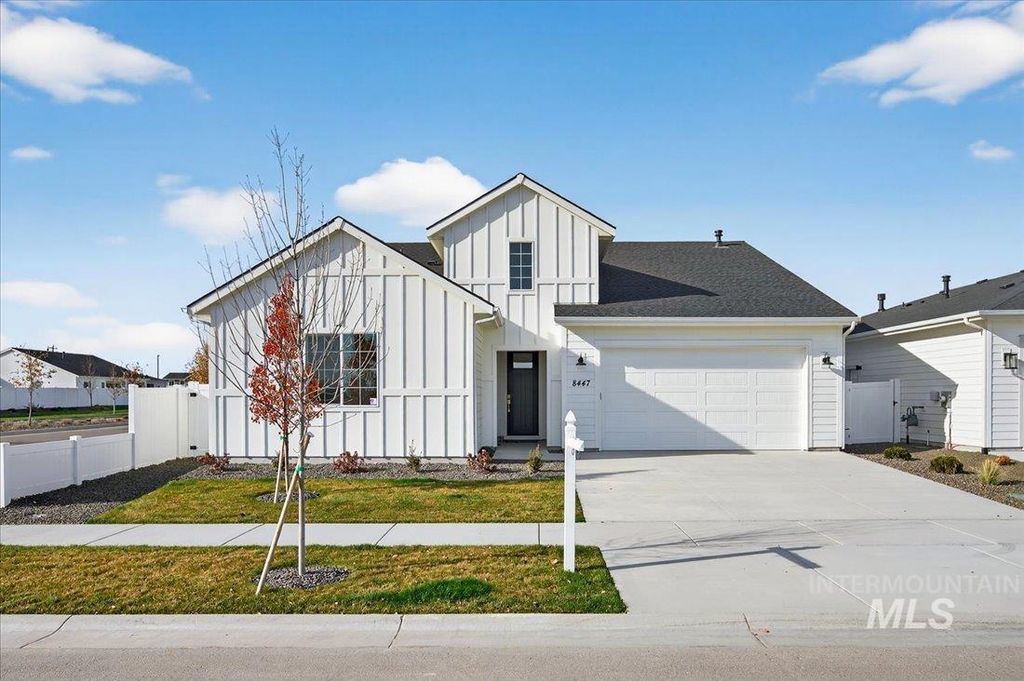 Photo of 8982 W Moon River Dr, Star, ID 83669 (MLS # 98968247)