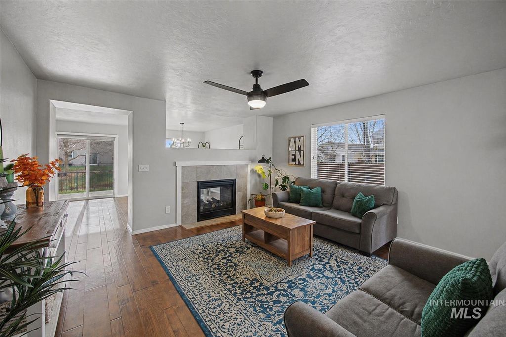 Photo of 681 W Archerfield St, Meridian, ID 83646 (MLS # 98982481)
